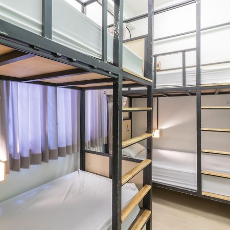 Bunny Burrow Hostel Bangkok Dış mekan fotoğraf